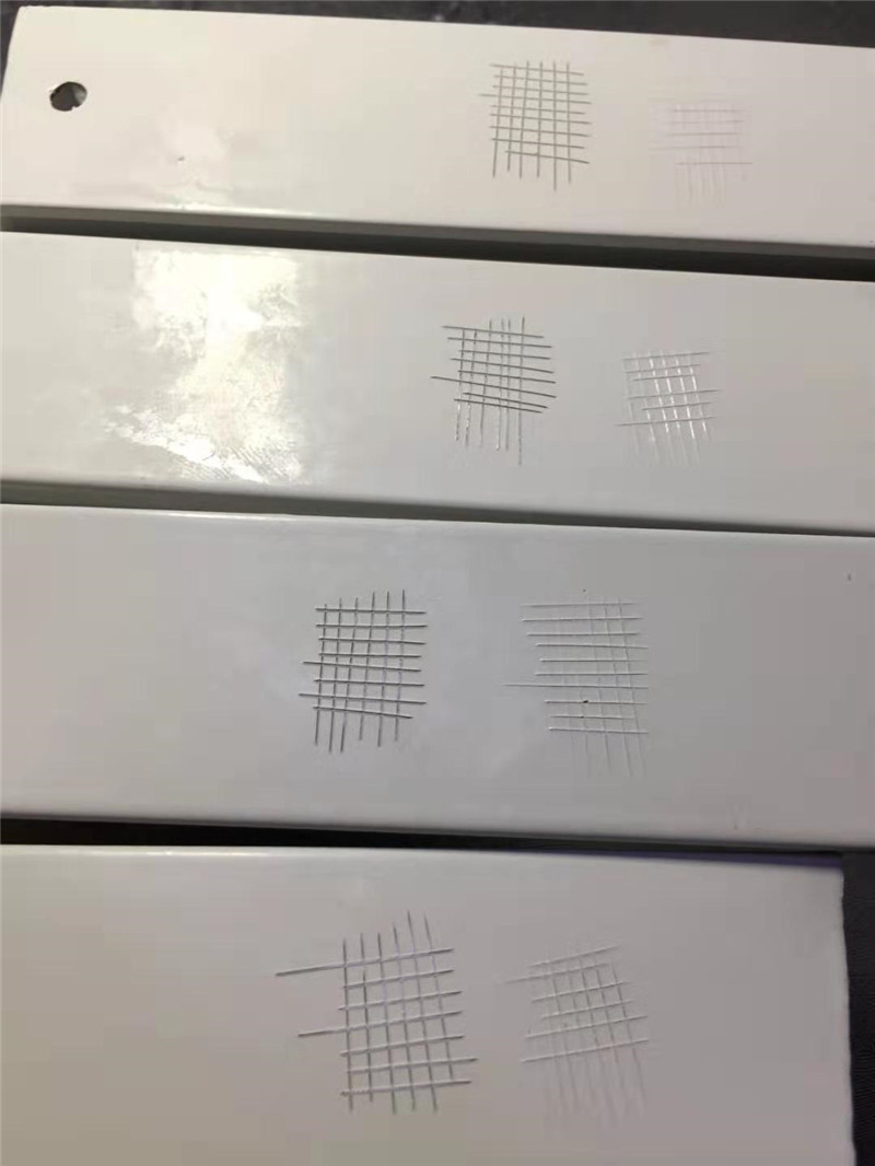 19鋁(lü)型材無(wu)鉻鈍化(hua)水煮試(shi)驗